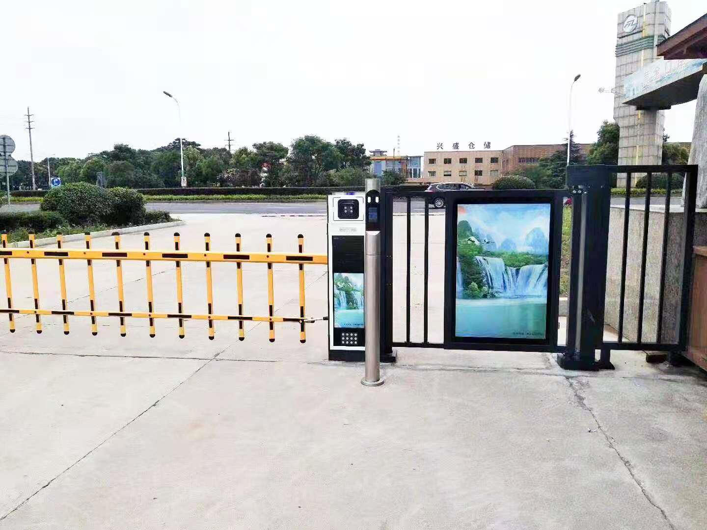 门禁道闸解决方案